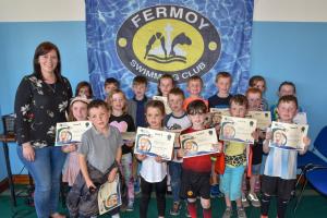 Serena Burton and Level 2 Fermoy Swimming Club swimmers. (Pic: Declan Howard)